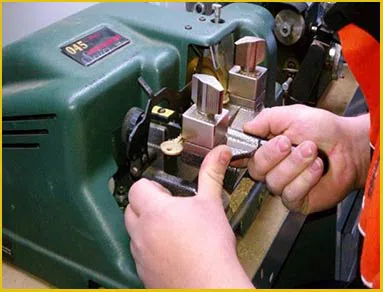 Church Hill North Locksmith Store Church Hill North, VA 804-472-8583