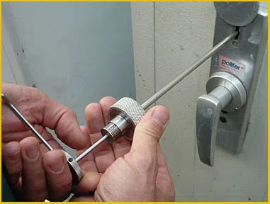 Church Hill North Locksmith Store Church Hill North, VA 804-472-8583